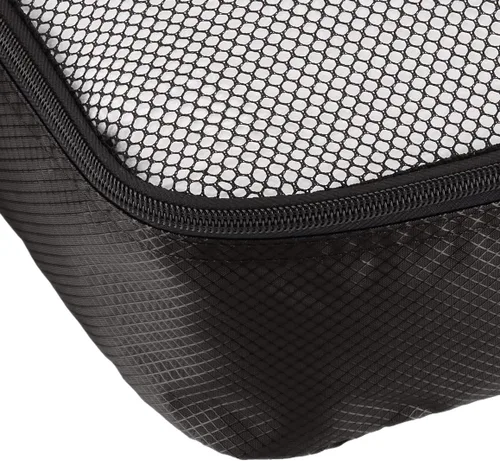 Vista 5 de Tienda Basics - Juego de 4 cubos de organizador de viaje, tamaño mediano, Negro, M