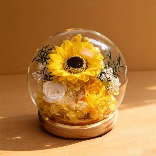 Vista 8 de Domo de Vidrio con Girasoles y Rosas Preservadas y Luces LED, Base de Madera, para el Día de San Valentín, Día de la Madre, Cumpleaños, Navidad