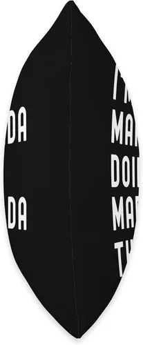Vista 2 de Almohada con texto en inglés "I'm Mafalda Doing Mafalda Things