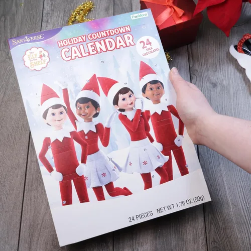 Vista 2 de Elf on the Shelf - Calendario de cuenta regresiva de chocolate con caramelo navideño - 24 días