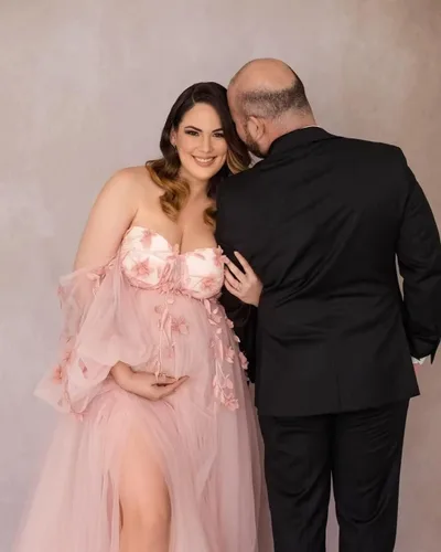 Vista 3 de FONGYUSHUN Vestido de maternidad de tul con apliques para sesión de fotos, manga larga hinchada, lencería nupcial, vestido de embarazo, vestido