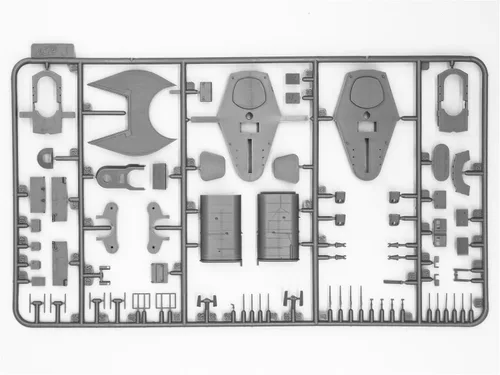 Vista 14 de ICM Modelos Markgraf WWI Kit de construcción de acorazado alemán