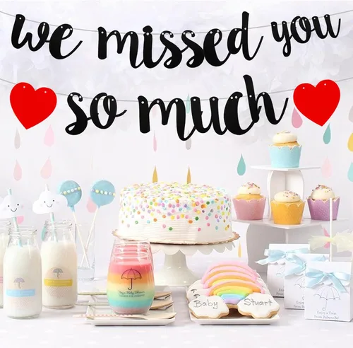 Vista 5 de Cartel de bienvenida para el hogar con texto en inglés "We Missed You So Much", con purpurina negra con texto en inglés "Happy Friendsgiving
