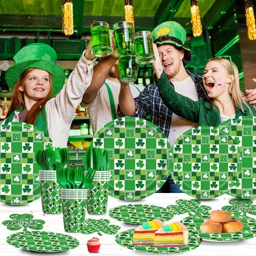 Vista 7 de 168 piezas de suministros para fiesta del día de San Patricio, platos de la suerte, servilletas, juego de vajilla de papel de trébol irlandés verde