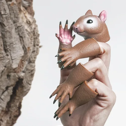 Vista 3 de Handi - Marioneta de mano con diseño de ardilla, marionetas de animales para el dedo para niños.