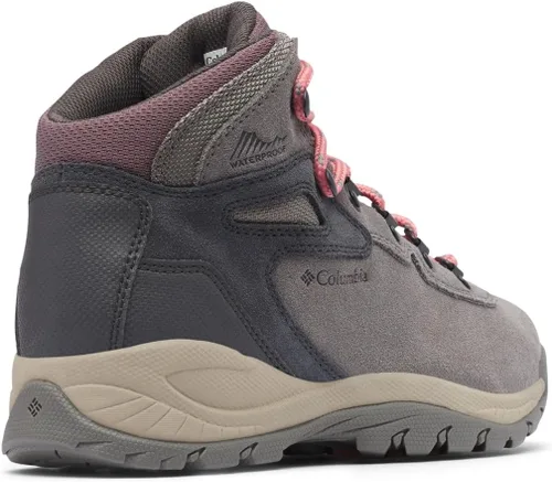 Vista 165 de Columbia Women's Newton Ridge Plus Waterproof Amped Hiking Boot