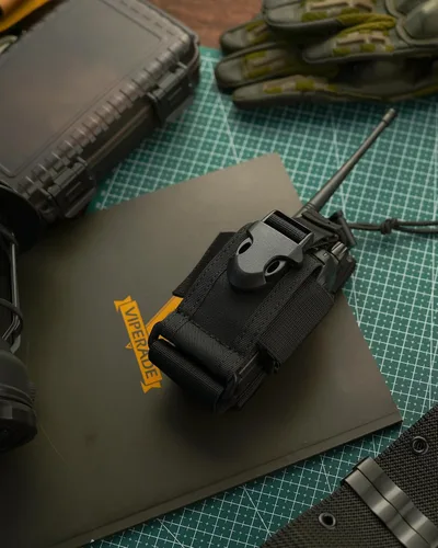 Vista 7 de VIPERADE MOLLE Funda de Radio - Funda Universal para Walkie Talkie para Cinturón de Servicio y Chaleco, Soporte de Radio Táctico para Baofeng Negro