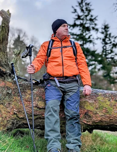 Vista 6 de TBMPOY Pantalones de senderismo para hombre, impermeables, con forro polar, para nieve, esquí, con aislamiento y bolsillos con cremallera