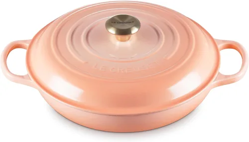 Vista 21 de Le Creuset Signature - Sartén de hierro fundido esmaltada con mango de hierro, 3,5 qt., alcachofa