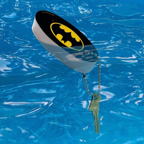Vista 3 de GRAPHICS & MORE Llavero flotante con logotipo de Batman, colección de flotadores de espuma ovalada para barco de pesca