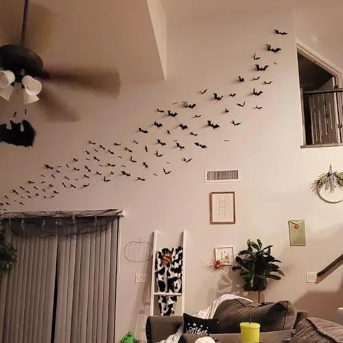 Vista 6 de Decoración de pared de murciélagos, 100 piezas 3D de murciélagos de Halloween, 6 tamaños diferentes de PVC negro adhesivo de murciélago