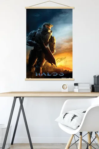 Vista 5 de Trends International Halo 3 - Póster de pared de Despertar, 22.375 x 34 pulgadas, paquete de impresión premium y colgador de madera de haya