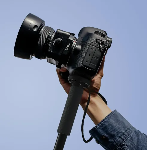 Vista 7 de Monopod/Unipod profesional negro de 72" (liberación rápida) para Sony SAL-1680Z 0.630-3.150 in f/3.5-4.5 Carl Zeiss Vario-Sonnar T* DT