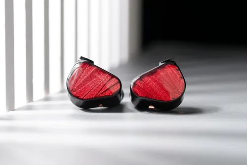 Vista 2 de Fanmusic TRUTHEAR x Crinacle Zero:RED Audífonos en el oído con controladores duales dinámicos con cable de 0.78 2Pin