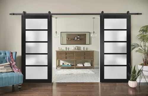 Vista 2 de SARTODOORS Puerta de granero doble resistente de 84 x 96 pulgadas con vidrio esmerilado Quadro 4002 negro mate Juego pesado de perchas de riel
