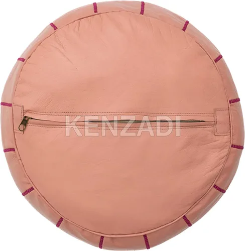 Vista 3 de Kenzadi Funda para puf otomano de cuero genuino cosida a mano en Marrakech por artesanos marroquíes, reposapiés, sin relleno (rosa claro por rosa)