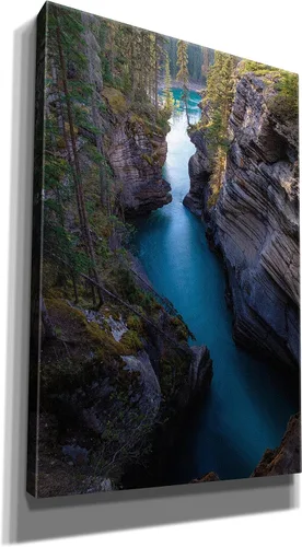 Vista 2 de Epic Graffiti Arte de pared en lienzo con diseño de 'Athabasca River 1' de Joe Reimer, 12 x 18 pulgadas