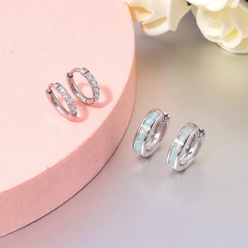 Vista 191 de CiNily Aretes Huggie de ópalo con bisagras, chapados en oro, hipoalergénicos, pequeños aretes de aro para mujeres, adolescentes, niñas, hombres