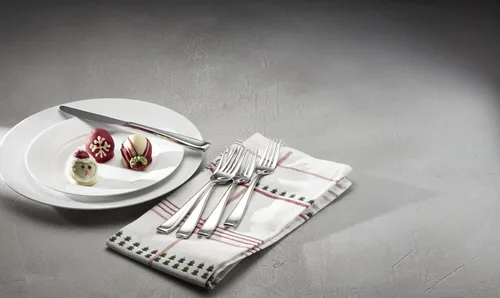 Vista 24 de Oneida Moda Champagne Satin 20-Piece Silverware Set for 4, Flatware