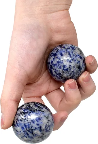 Vista 3 de Fengshuibringluck Bolas de salud chinas Baoding de cristal natural de 1.6 pulgadas para terapia de manos, ejercicio y alivio del estrés