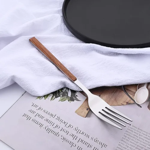Vista 5 de Juego de cubiertos para 4 cubiertos de acero inoxidable de 16 piezas, juego de utensilios de cocina con mango de efecto de madera, incluye cuchara
