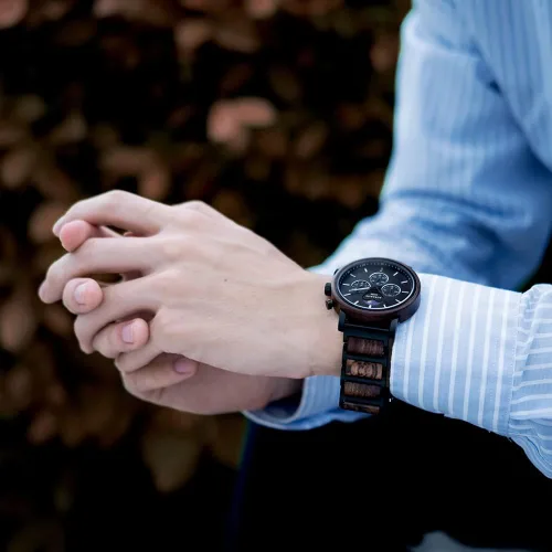 Vista 2 de 2win Reloj de madera personalizado para hombres, marido, reloj de pulsera de madera grabado personalizado con patrón de conversión de día y noche