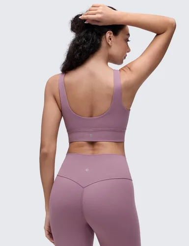 Vista 113 de CRZ YOGA Butterluxe - Brasier deportivo con espalda en U para mujer, cuello redondo, acolchado, de bajo impacto, para yoga, entrenamiento