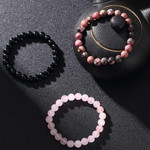 Vista 4 de Pulsera elástica de 0.315 in con piedras semipreciosas naturales unisex, Gema, granate
