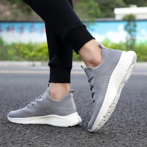 Vista 5 de VAMJAM Tenis de correr para hombre ligeros transpirables de punto volador de malla con cordones para caminar entrenamiento casuales deportivos