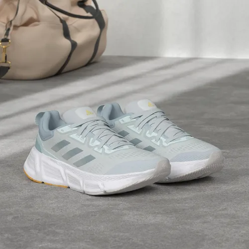 Vista 2 de adidas Questar 2022 - Tenis de correr para mujer