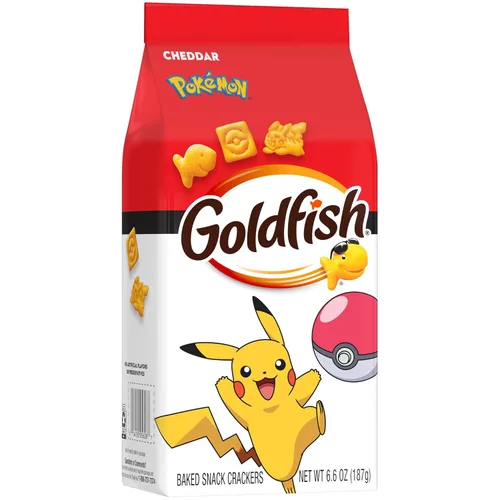 Vista 7 de Goldfish Galletas Pokémon de queso cheddar, bolsa de 6.6 onzas