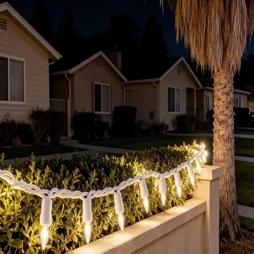 Vista 6 de 100 luces LED de Navidad de color blanco cálido, tira de luces con cable blanco de 35 pies, certificación UL, calidad comercial, para árboles