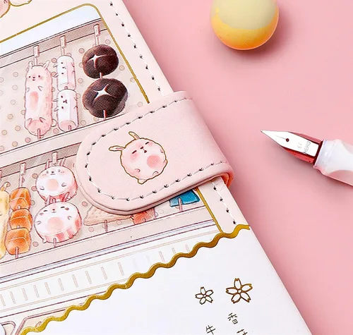 Vista 6 de Cuaderno de Diario Kawaii de KetA – Cuaderno de Papelería Japonesa Estética Linda, 256 Páginas – Perfecto para Niñas, Adolescentes y Mujeres