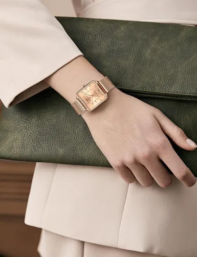 Vista 6 de Reloj de pulsera vintage para mujer, estilo cuadrado, estilo vintage, para mujer