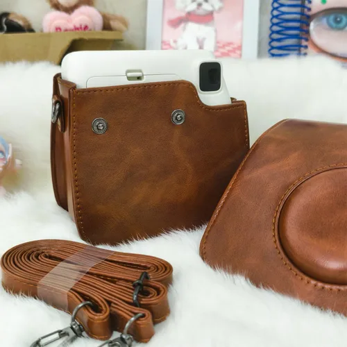 Vista 5 de Protective Case for Fujifilm Instax Mini 7+ SE Instant Camera, Premium PU Leather Mini 7 Plus 7c 7s Case Bag with Removable Adjustable Strap (Brown)