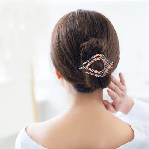 Vista 2 de 2 pinzas para el cabello con forma de corazón para cola de caballo, pasadores elegantes para mujeres, accesorios para el cabello rizado (celosía)