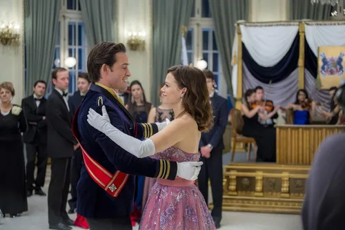 Vista 3 de Royal Romance Triple Feature (Royal Hearts Royal Matchmaker Once Upon a Prince)
