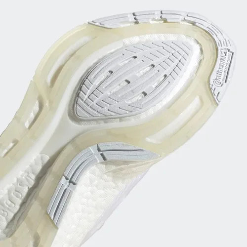 Vista 8 de adidas Tenis de correr Ultraboost 22 para mujer