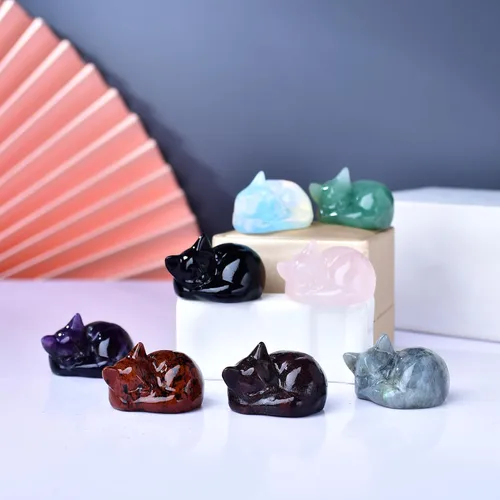 Vista 4 de Decoración de cristales de gato de granate natural, estatua de gato dormido, piedras preciosas pulidas de cristal curativo, piedras preciosas