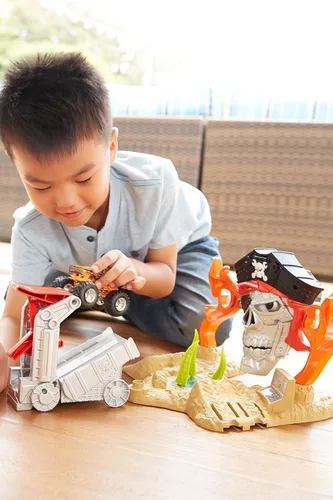 Vista 5 de Hot Wheels Splash Rides, Monster Jam Pirate Takedown - Juego de juego