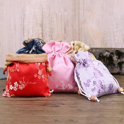 Vista 7 de 20 bolsas de seda con cordón, bolsa de joyería bordada de brocado de seda china, bolsa de joyería para boda, 4.7 x 5.9 pulgadas
