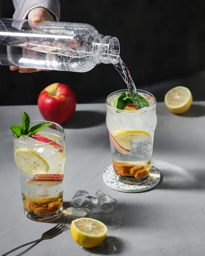 Vista 6 de MOKKOM Botella para hacer refrescos, botellas de agua con gas reutilizables de 1 litro, botellas de carbonatación PET sin BPA, botella de repuesto