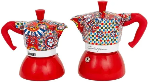 Vista 4 de Bialetti Dolce & Gabbana MOKA INDUCTION 4 tazas, seguro para inducción y fuego abierto (máquina de café, máquina de café espresso, Makinetta)