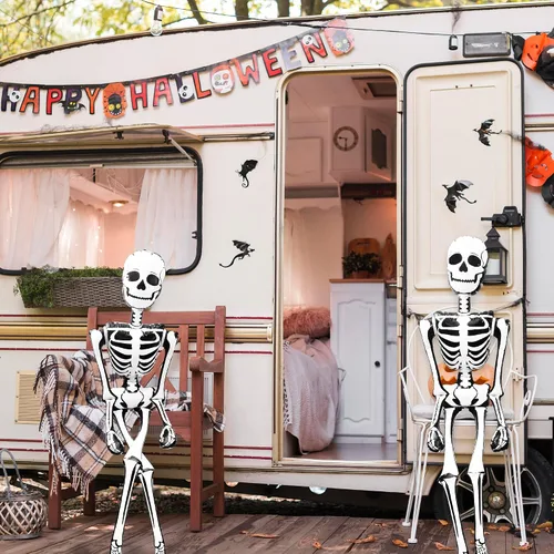 Vista 8 de ArtCreativity Decoración inflable de esqueleto de Halloween de tamaño real (6 pies de alto), bonita y espeluznante decoración del hogar