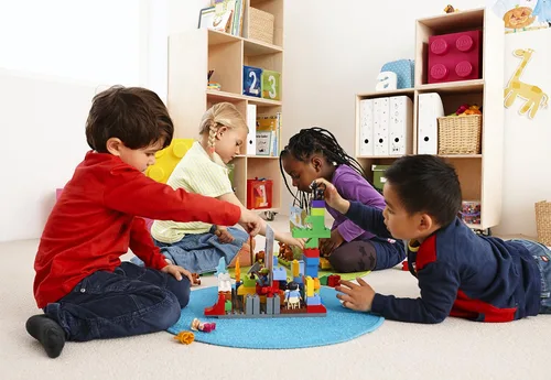 Vista 7 de LEGO StoryTales DUPLO Brick Set 45005, juguete educativo para el desarrollo del lenguaje para niñas y niños a partir de 3 años (109 piezas)