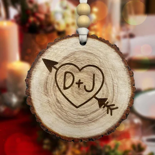 Vista 7 de Adorno personalizado de cerámica para parejas, adornos personalizados, regalo romántico de boda, regalo romántico para parejas, regalos de despedida