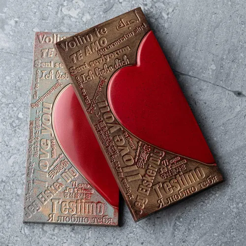 Vista 8 de CM 3844 Louis Amado - Molde de policarbonato transparente para chocolate con 3 cavidades rectangulares para tabletas con mensaje de corazón, 2.756