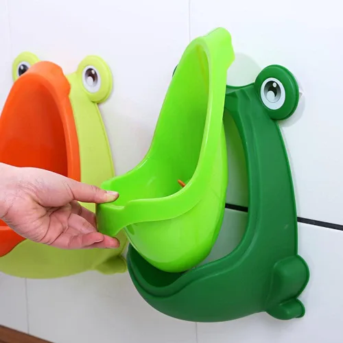 Vista 3 de Urinarios infantiles de rana, lindo orinal de entrenamiento para ir al baño para niños, con divertido objetivo de ayuda, urinarios de pie para niños
