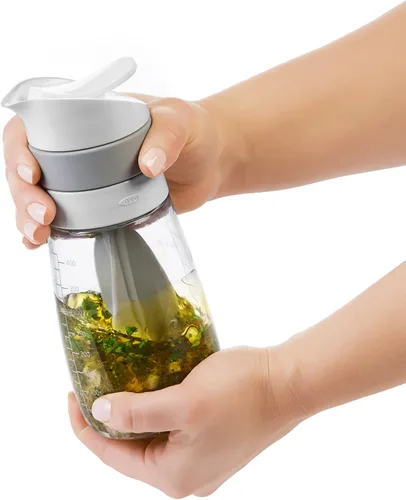 Vista 2 de OXO Good Grips - Mezclador de condimentos para ensalada, modelo para girar y servir, Gris