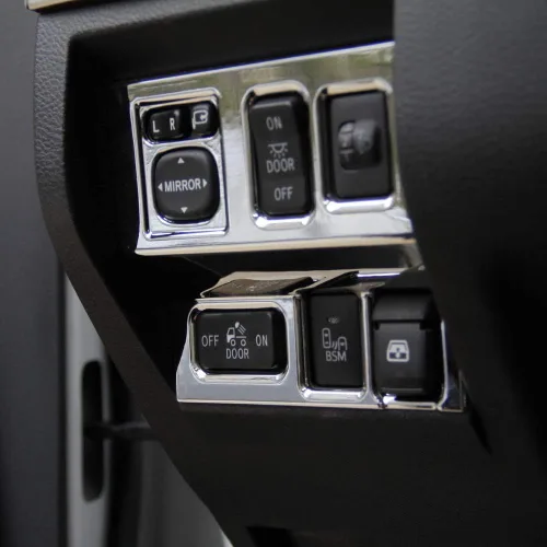 Vista 4 de Cubierta de panel de botón de interruptor de consola lateral cromada para Toyota Tundra 2014 2015 2016 2017 2018 2019 2020 2021